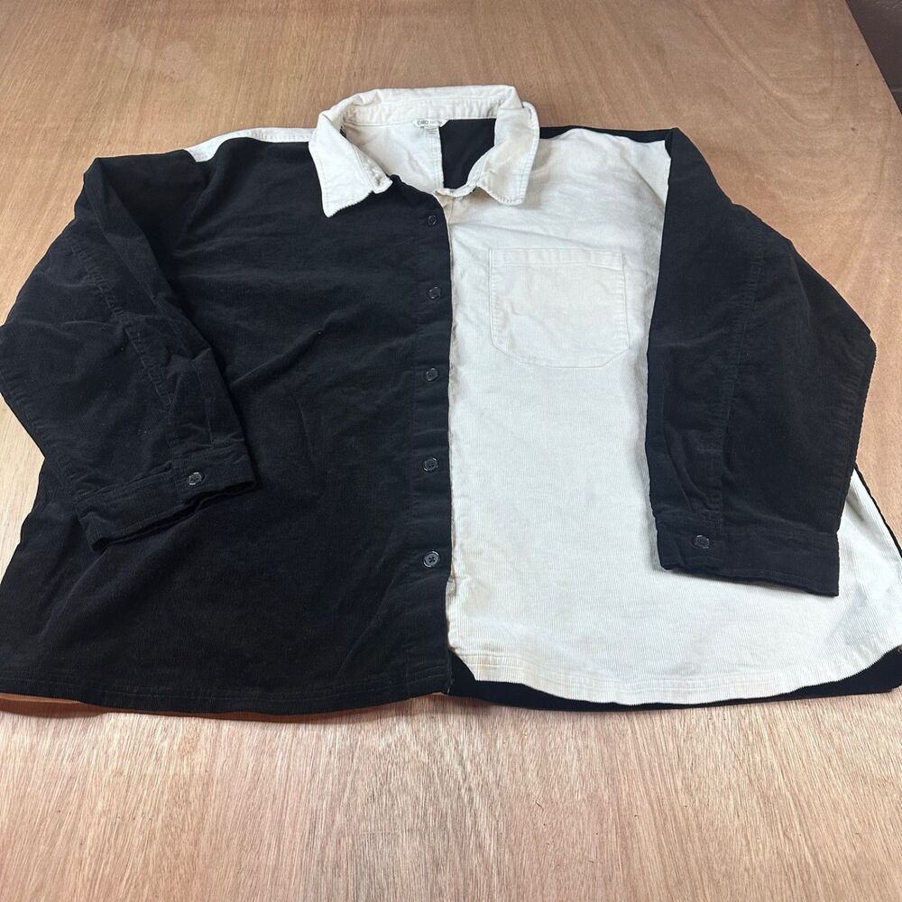 Cato Women’s 26/28W Corduroy Shirt Black White Colorblock Long Sleeve Button-Up